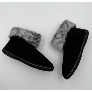 Skechers Campfire Slipper Boots Faux Fur Ankle Black Size 7.5 Meant To Be New